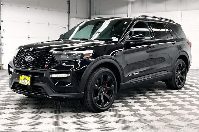 Used 2023 Agate Black Metallic Ford ST image 12