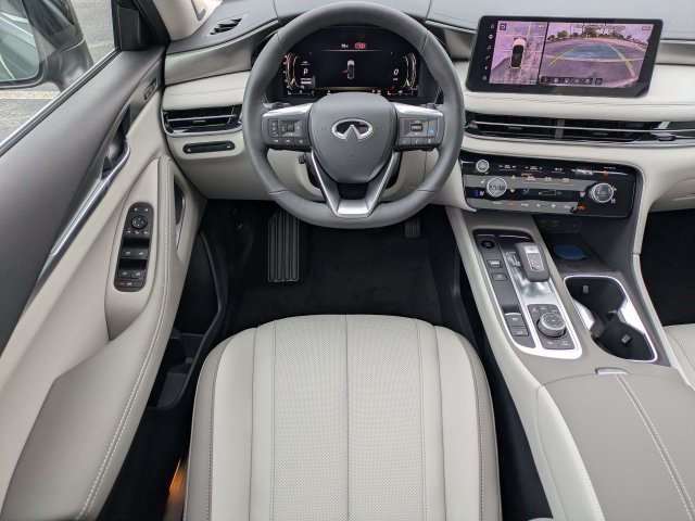 New 2027 Green INFINITI LUXE image 17