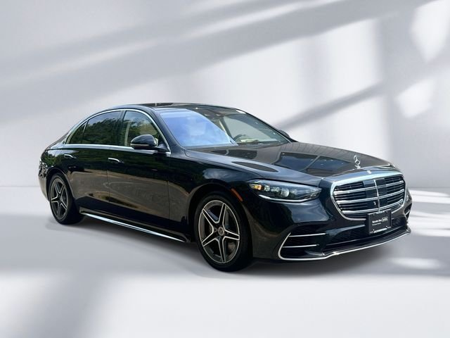 Certified Used 2022 Black Mercedes-Benz S 580 image 2