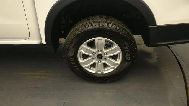 New 2026 White Ford XL image 9