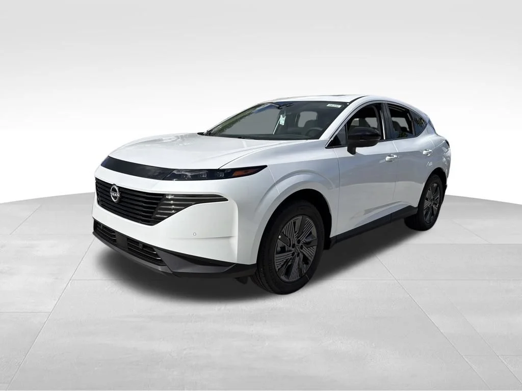 New 2026 White Nissan SL image 3