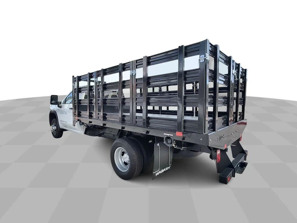 2025 GMC Sierra 3500HD Pro - Photo 6