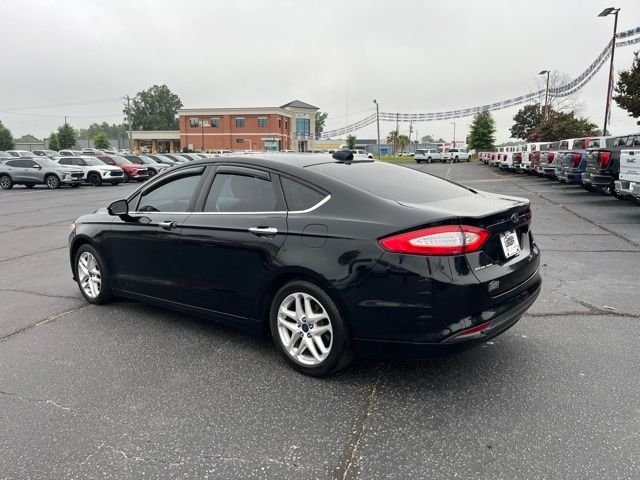 Used 2016 Black Ford SE image 34