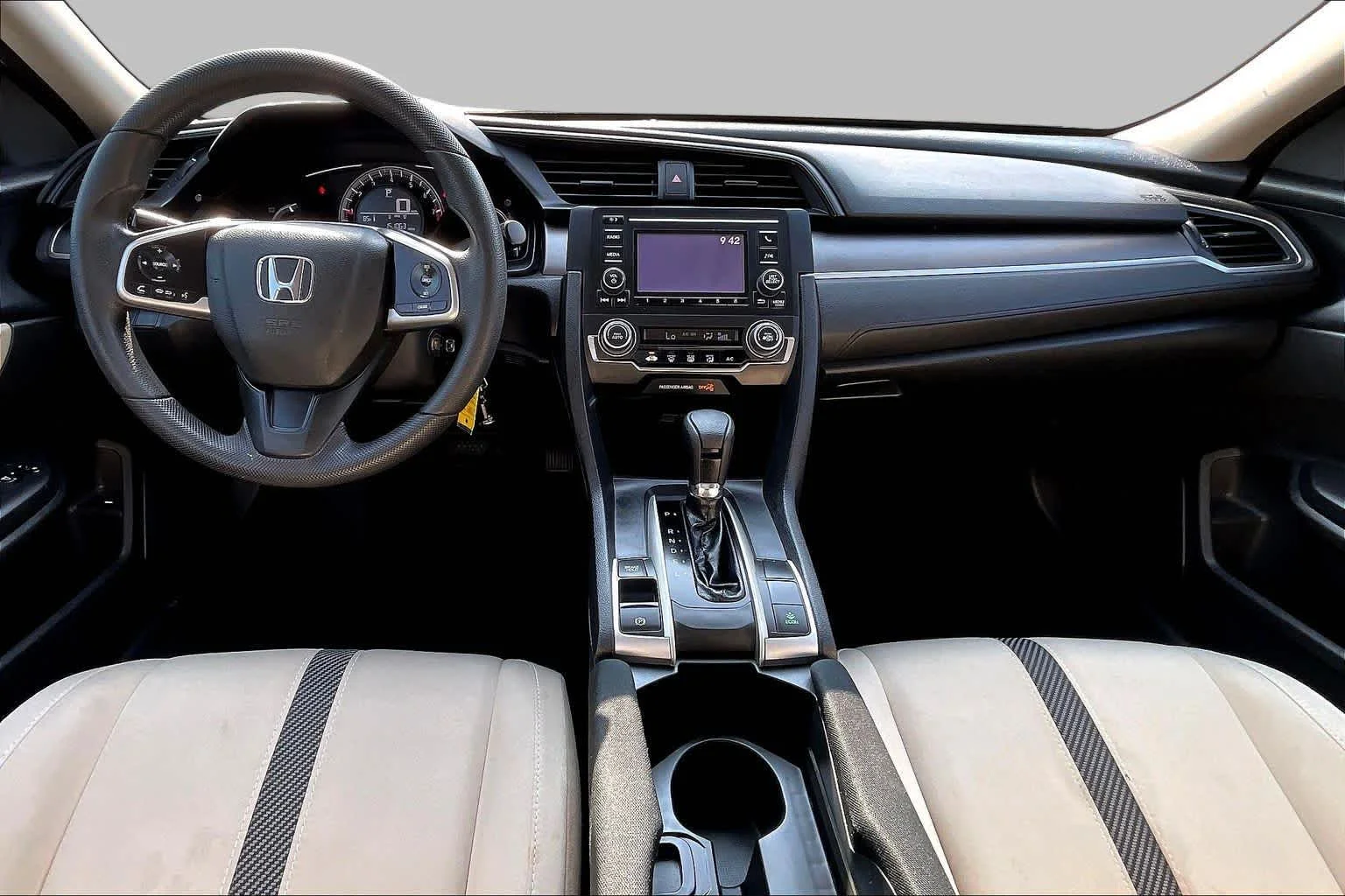 Used 2017 Taffeta White Honda LX image 15