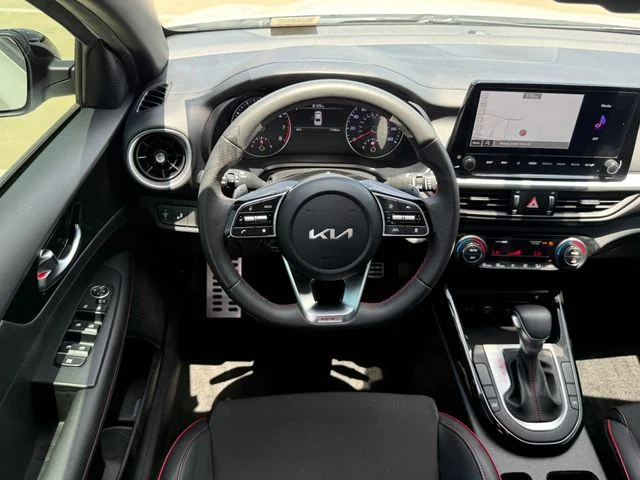 Used 2024 Snow White Pearl Kia GT image 26