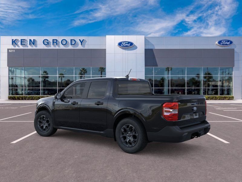 New 2026 Shadow Black Ford XLT image 18