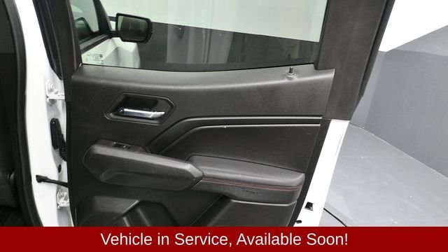 Used 2024 White Chevrolet Z71 image 10