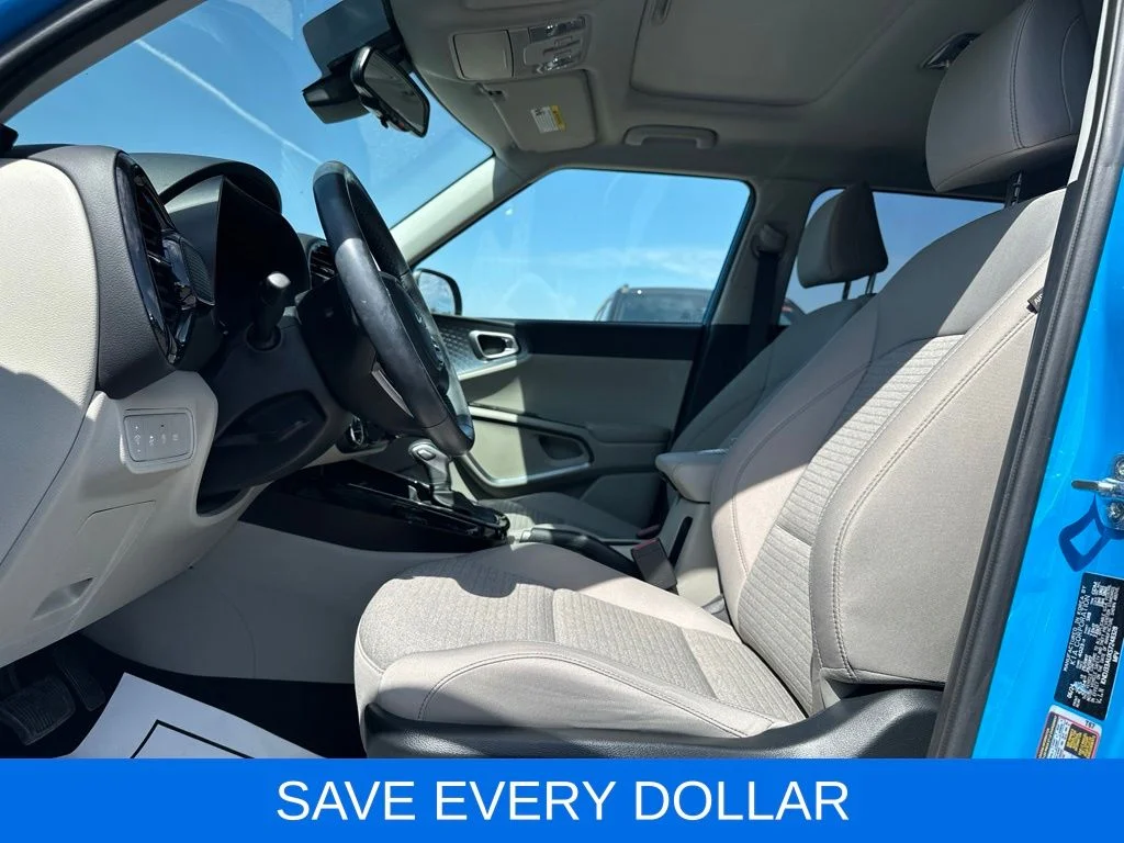 Used 2025 Blue Kia EX image 8