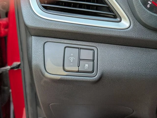 Used 2021 Red Hyundai SE image 11