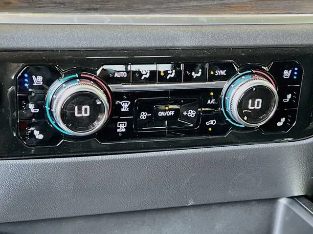 2026 GMC Sierra 1500 SLT - Photo 11