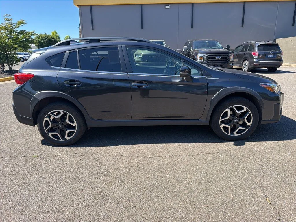 Used 2019 Gray Subaru 2.0i Limited image 8