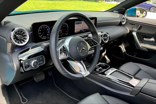 Certified Used 2025 MANUFAKTUR Hyper Blue Metallic Mercedes-Benz CLA 250 image 5