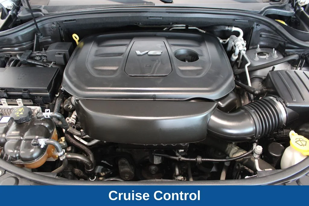 Used 2019 Billet Clearcoat Dodge SXT image 10