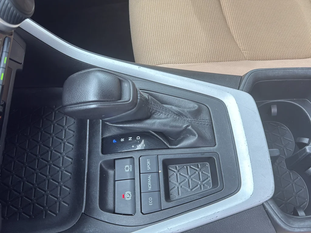 Used 2022 Black Toyota LE image 18