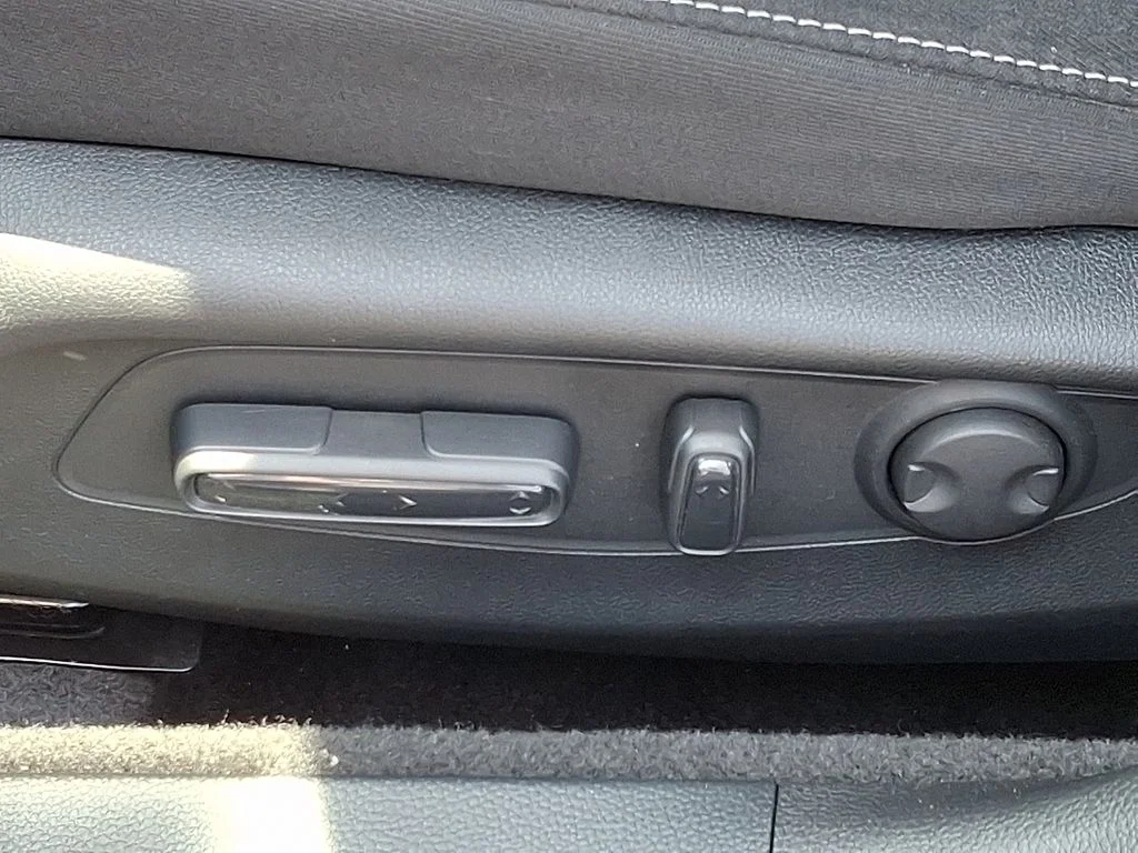 2023 Honda Accord EX - Photo 27