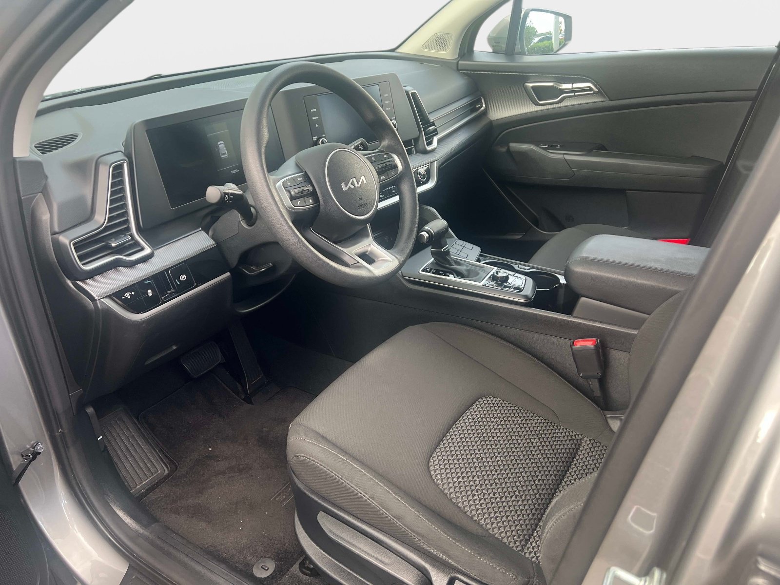 Used 2024 Steel Gray Kia LX image 8