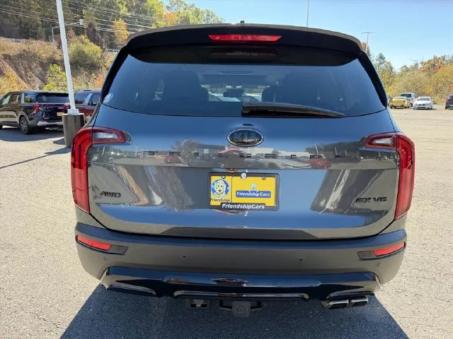 Used 2021 Gray Kia EX image 11