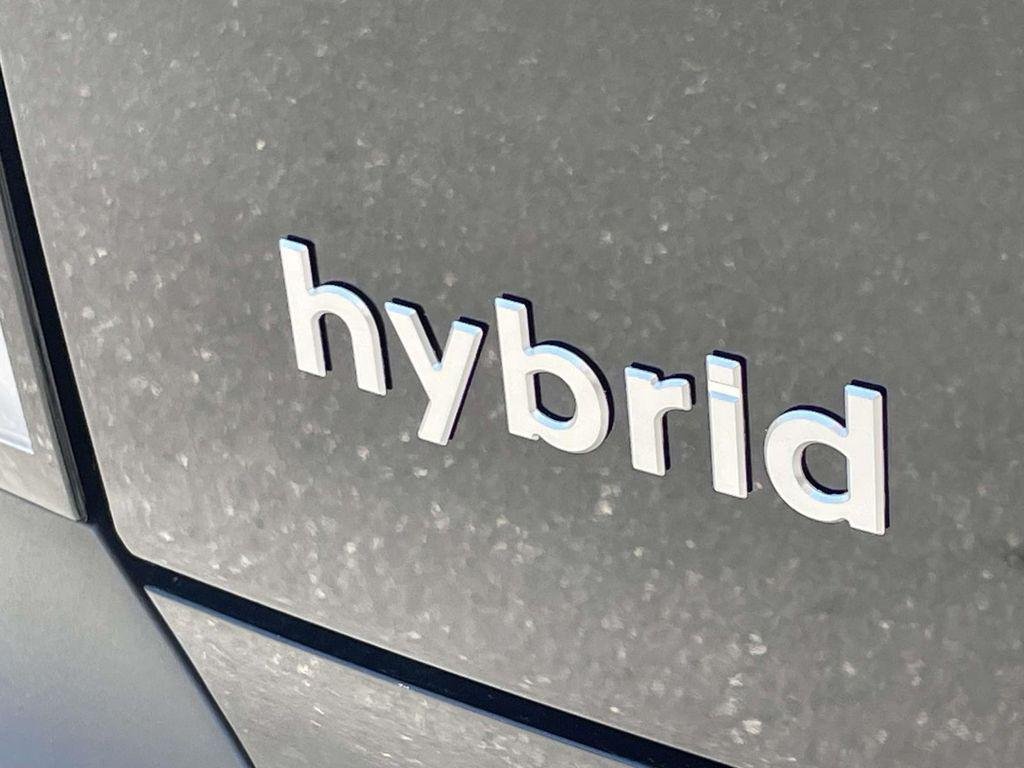 New 2026 Black Hyundai SEL 8P image 8