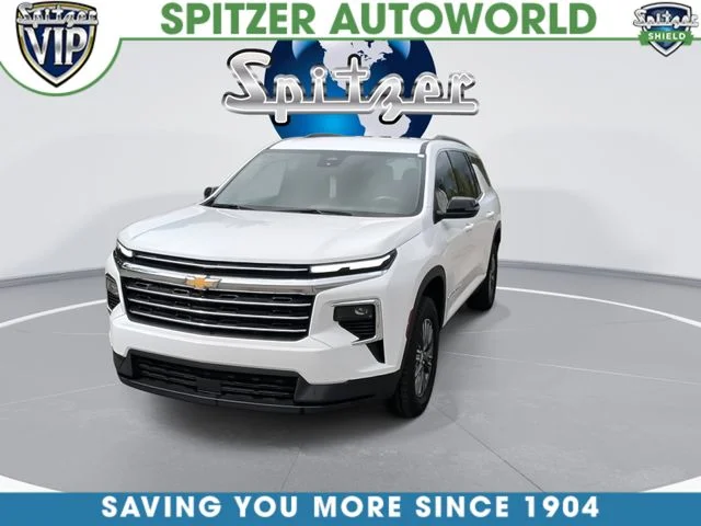 Used 2025 White Chevrolet LT image 4