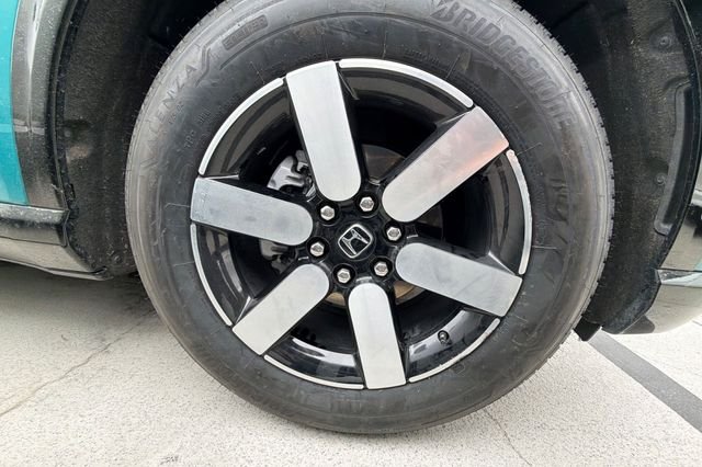 Used 2024  Honda Touring image 5