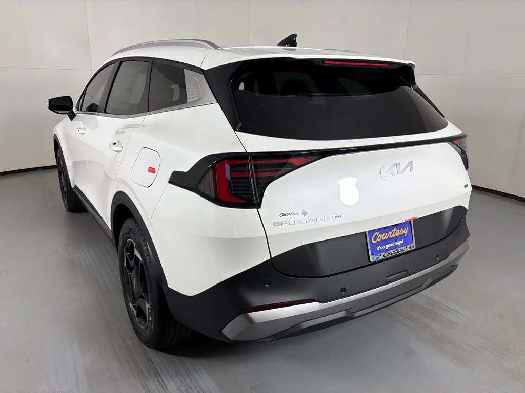 New 2027 White Kia EX image 6