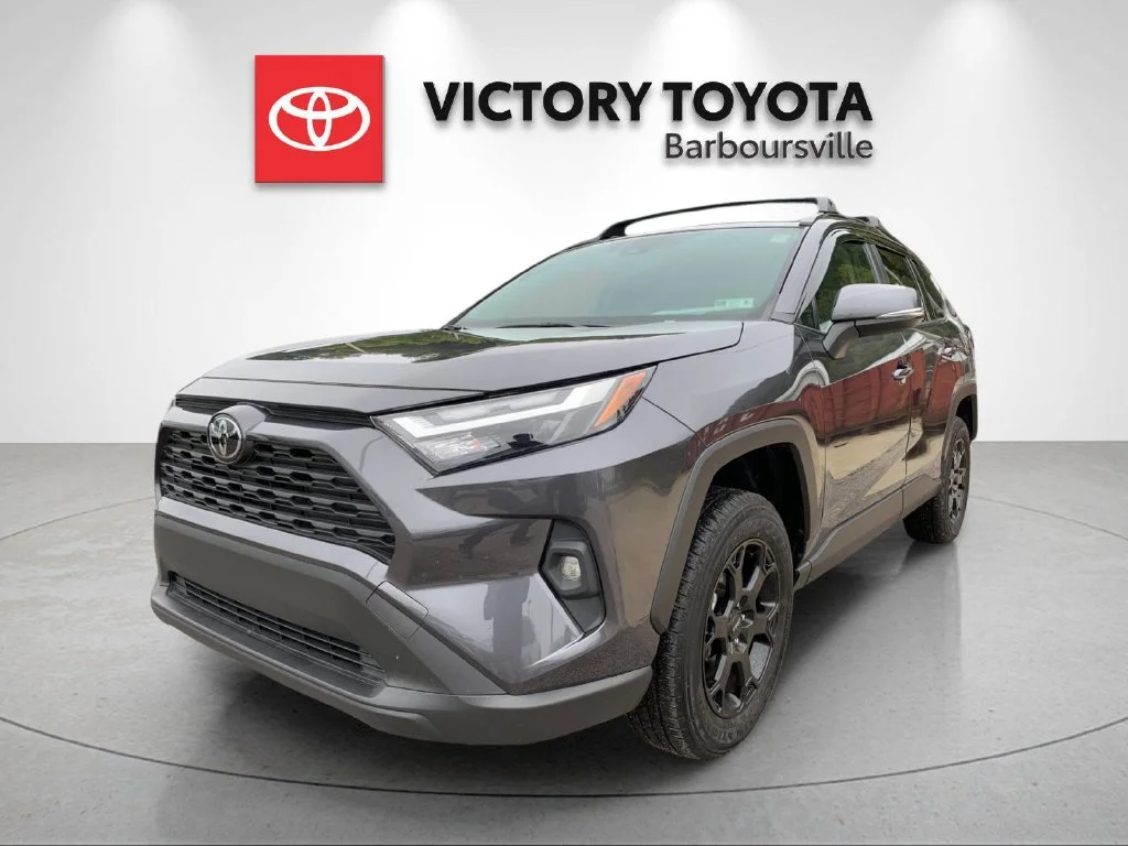 Used 2025 Gray Toyota XLE image 1