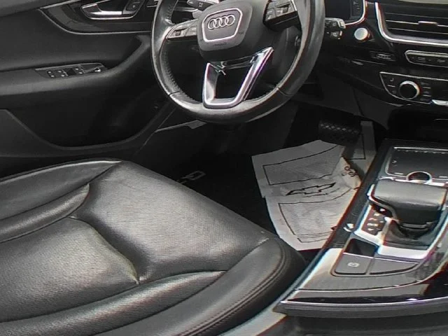 Used 2019 Silver Audi 55 Prestige image 38