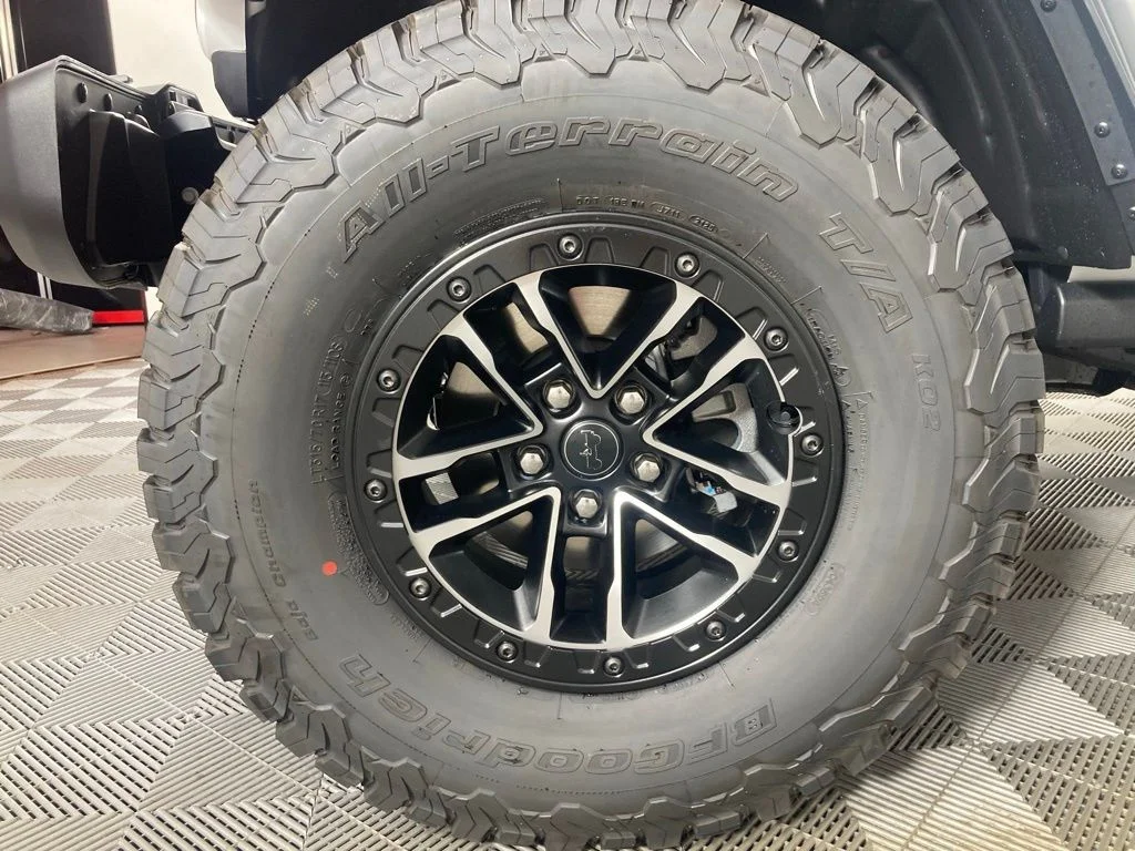 2025 Jeep Wrangler 4-Door Willys - Photo 24