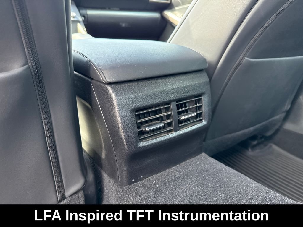 Used 2015 Silver Lexus 350 image 25