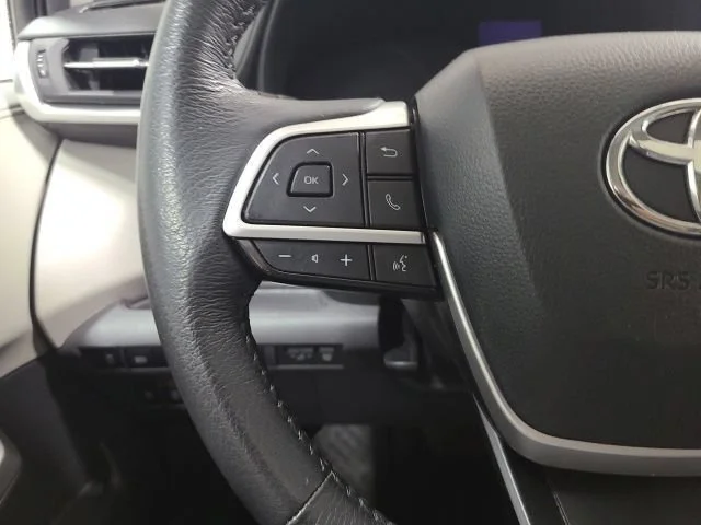 Certified Used 2024 Ruby Flare Pearl Toyota XLE image 28