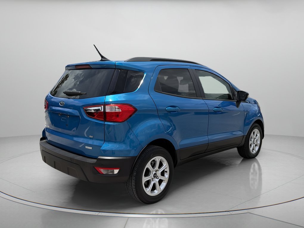 Used 2020 Blue Candy Ford SE image 3