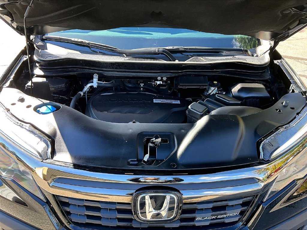 Used 2017 Black Honda Black Edition image 30