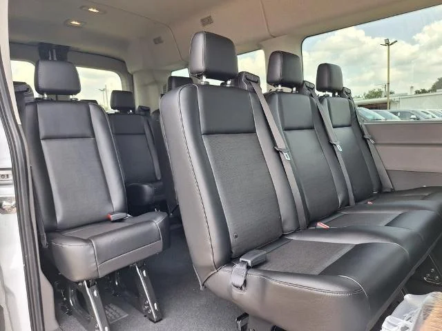 New 2026 Oxford White Ford Passenger Van XL image 35