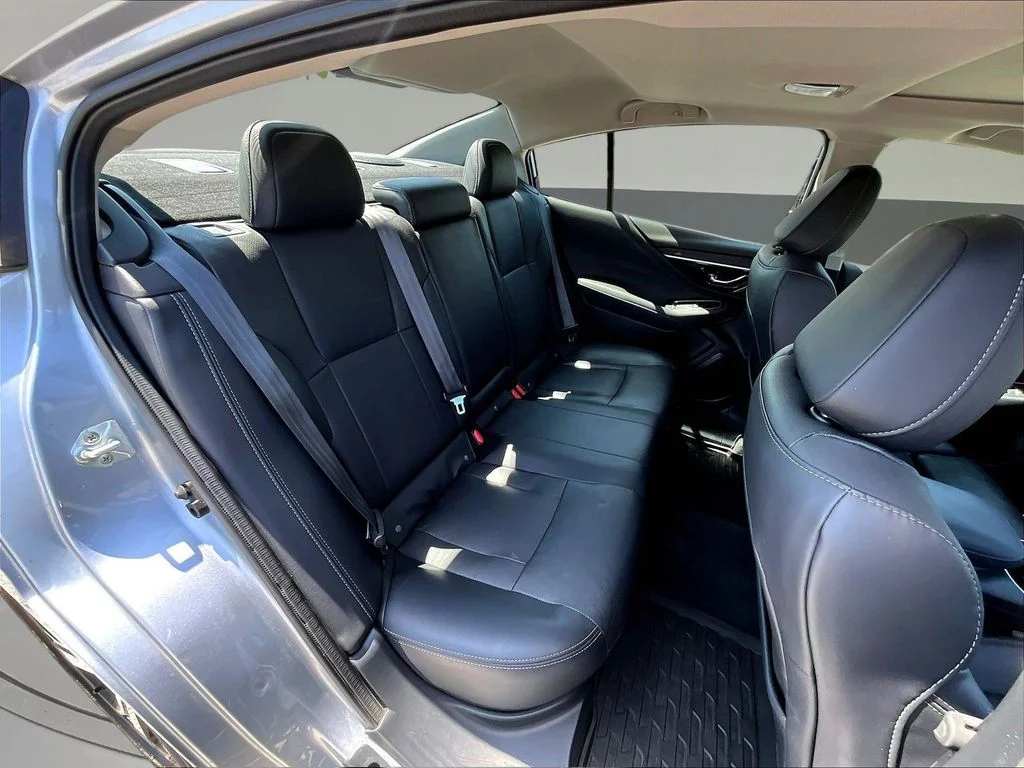 Certified Used 2022 Silver Subaru Limited image 27