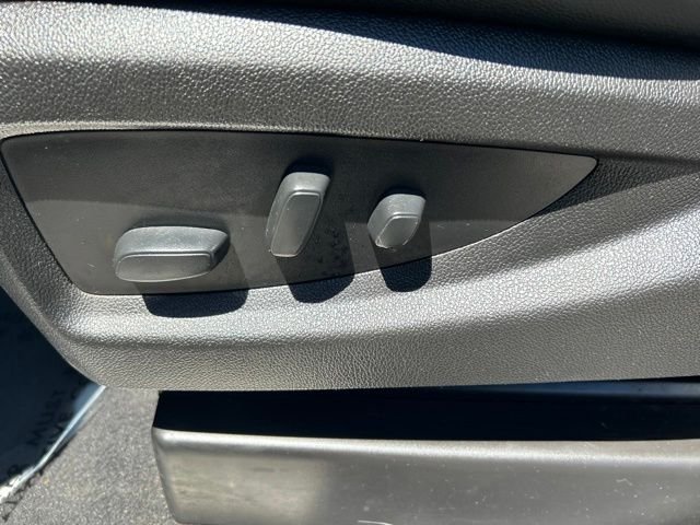 Used 2019 Black Chevrolet High Country image 20