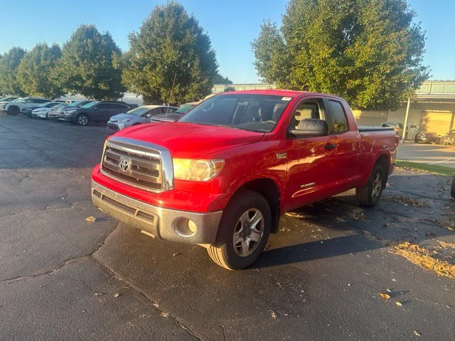 Used 2012 Red Toyota Grade image 3