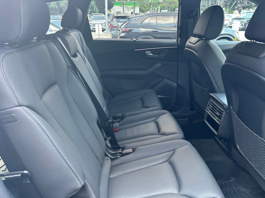 Used 2025 White Audi 55 Premium Plus image 27