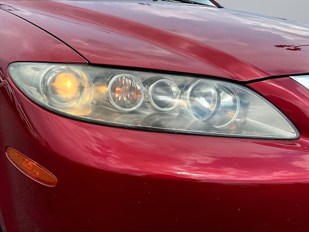 Used 2005 Red Mazda i image 28