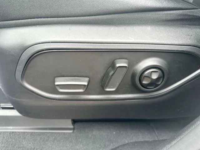 Certified Used 2024 Silver Jeep Limited image 14