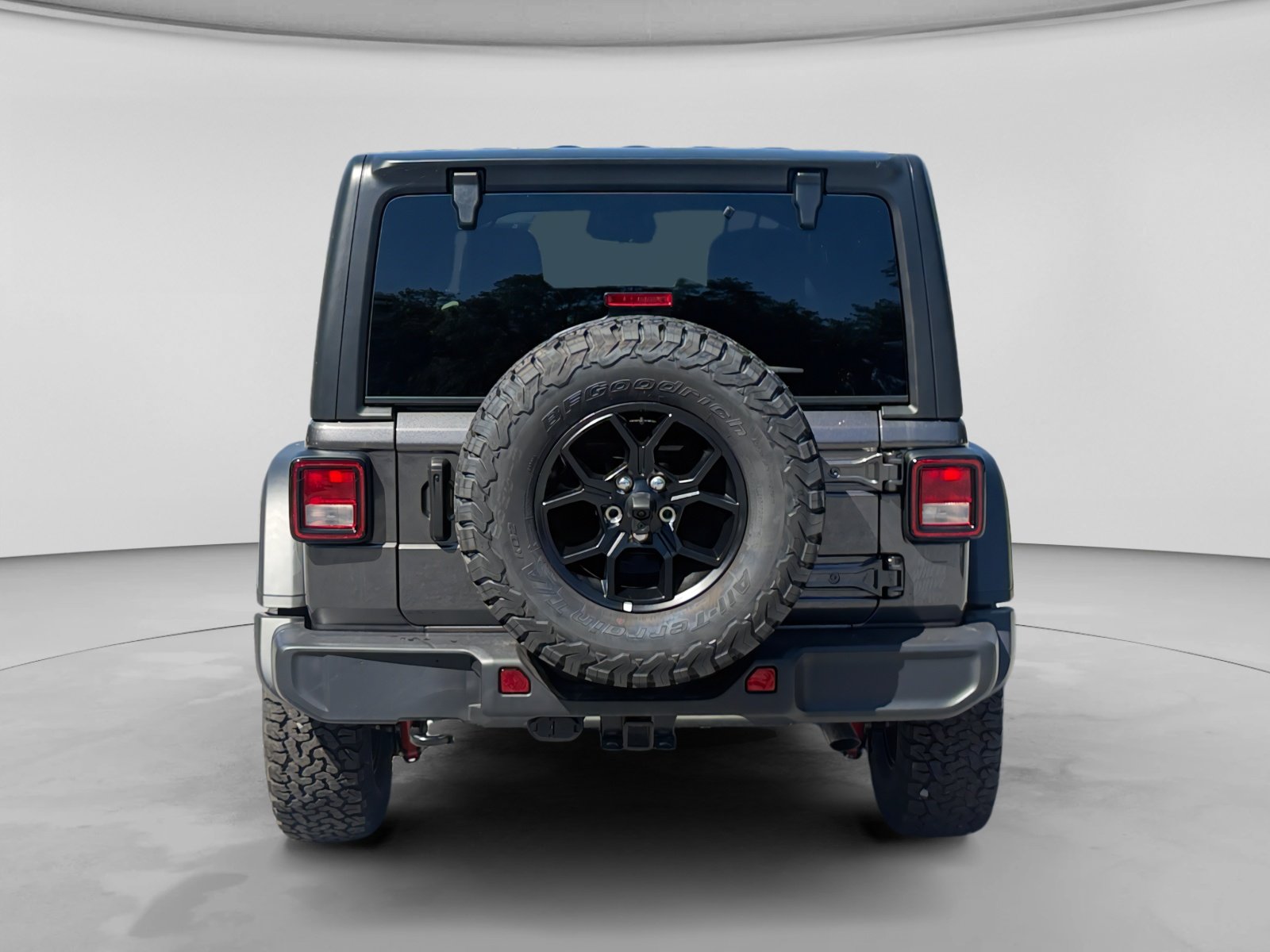 New 2026 Granite Crystal Metallic Clear-Coat Exterior Paint Jeep Willys image 4