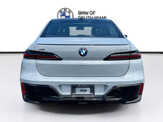 New 2026 Gray BMW 750e xDrive image 5