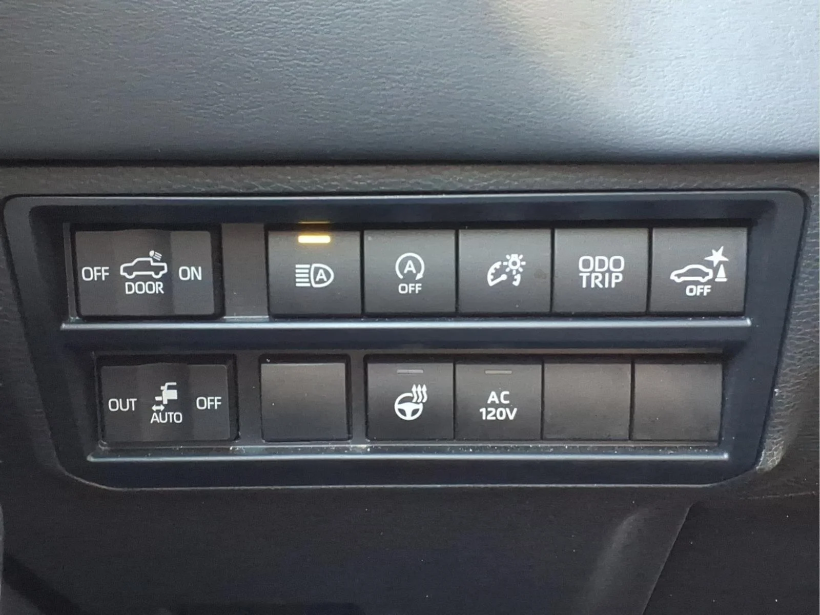 Used 2023 Black Toyota Platinum image 18
