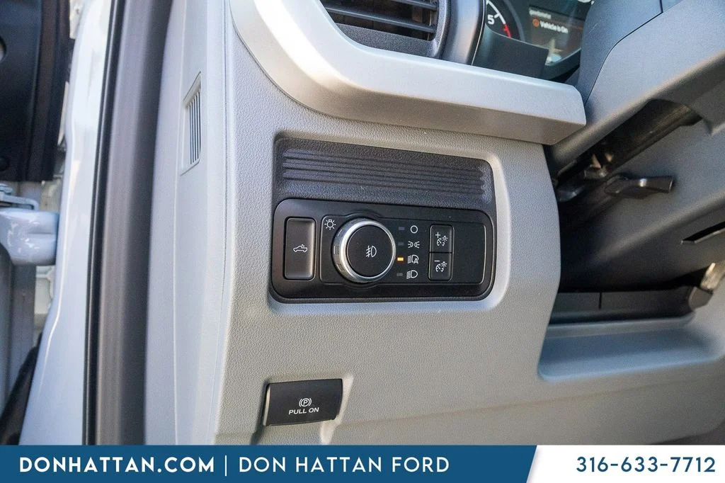 New 2026 Avalanche Ford F-250® XL image 16