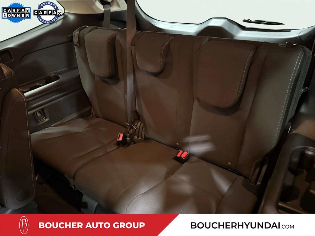 Used 2022 Ice Silver Metallic Subaru Premium image 25