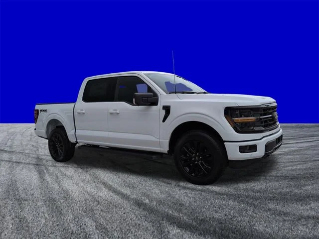 New 2026 Oxford White Ford XLT image 2