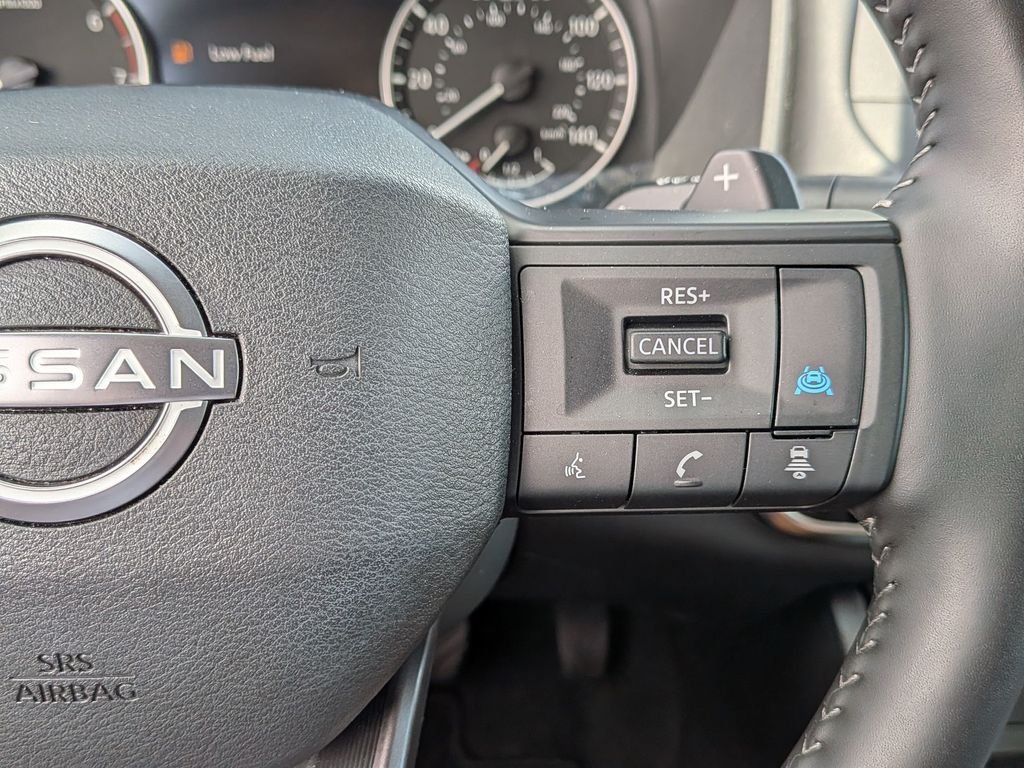Used 2025 Gun Metallic Nissan SV image 20