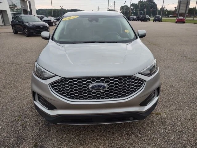 Certified Used 2023 Silver Ford SEL image 9