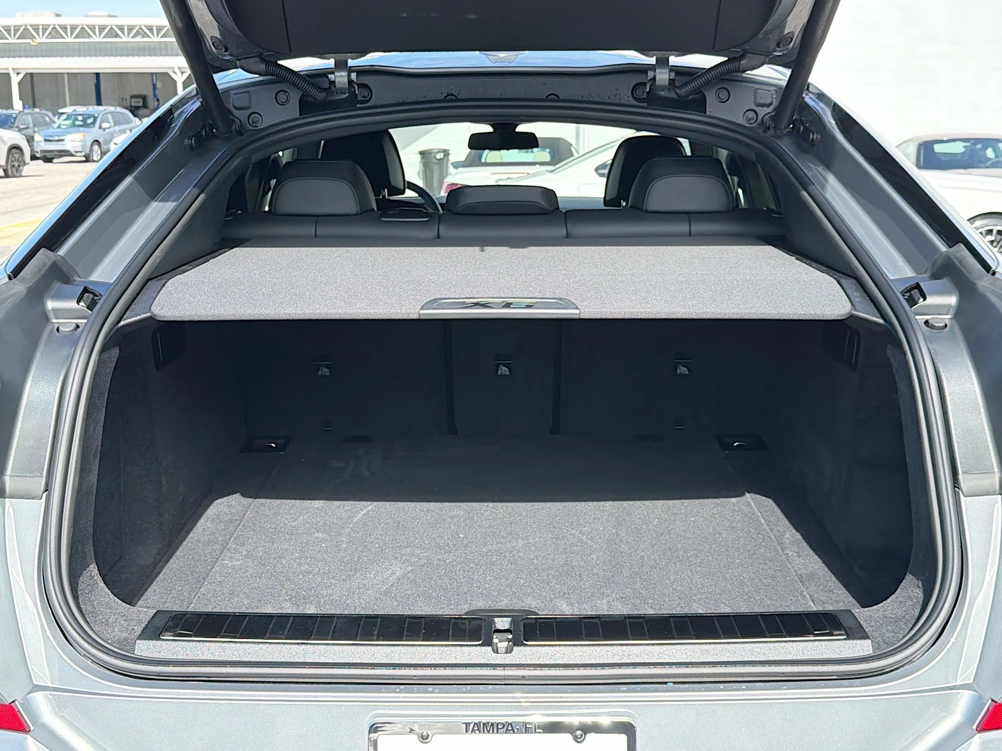 New 2027 Skyscraper Grey Metallic BMW xDrive40i image 11