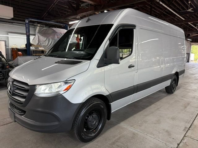 2021 Mercedes-Benz Sprinter 2500 170 WB 3.0D High Roof's photo