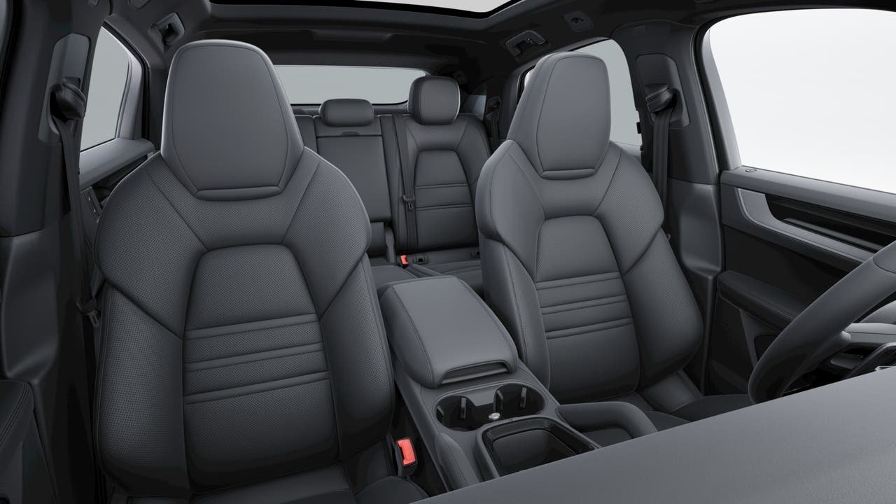 Certified Used 2024  Porsche S image 10
